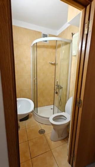 Universitate,et.1/7,DECOMANDATA,Amenajata,Libera - 5