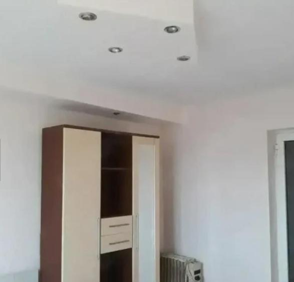 garsonieră zona  Cet  mobilată utilată 22 mp - 1