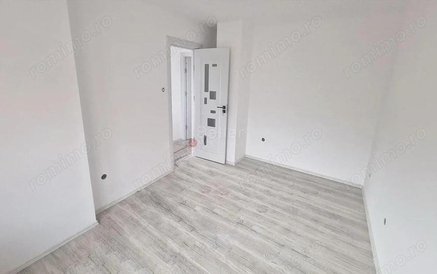 Aproape De Castelul Cantacuzino - 9