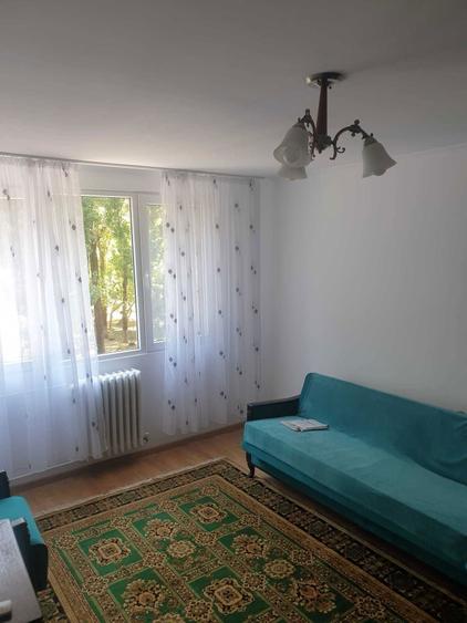 Apartament 3 camere - zona Huedin - 6