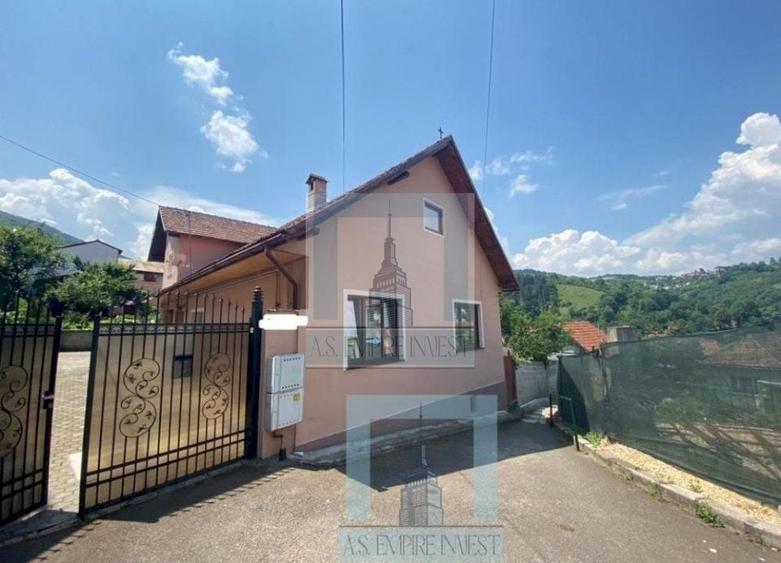 Casa 5 camere,singur in curte,550 mp teren - zona Schei (ID:CP2392389) - 1