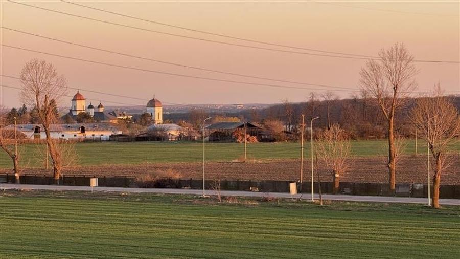 PANTELIMON CERNICA,APARTAMENT,2 CAMERE, 88 MP, ETAJ 4,VEDERE PANORAMICA LAC - 30