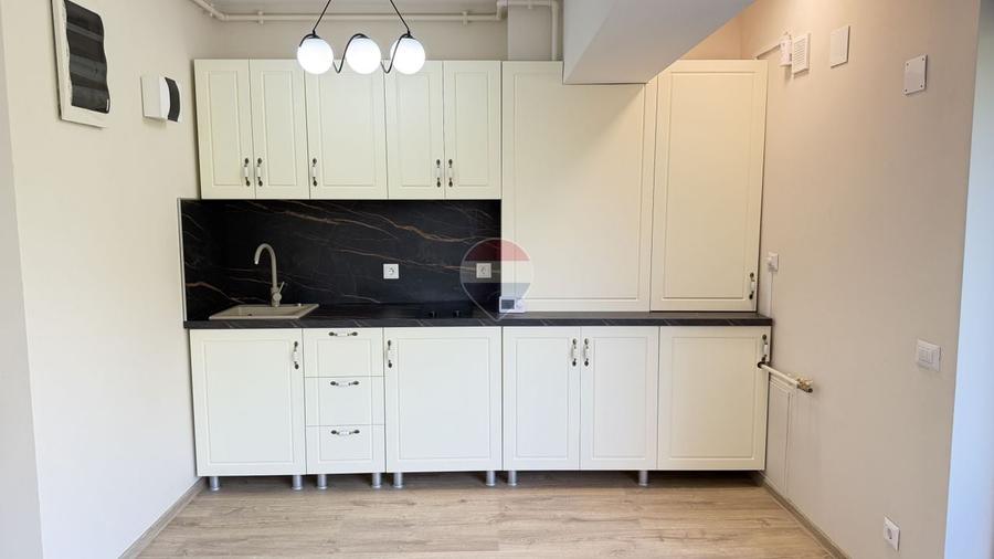 Apartament cu 2 camere, mobilat în Băneasa
