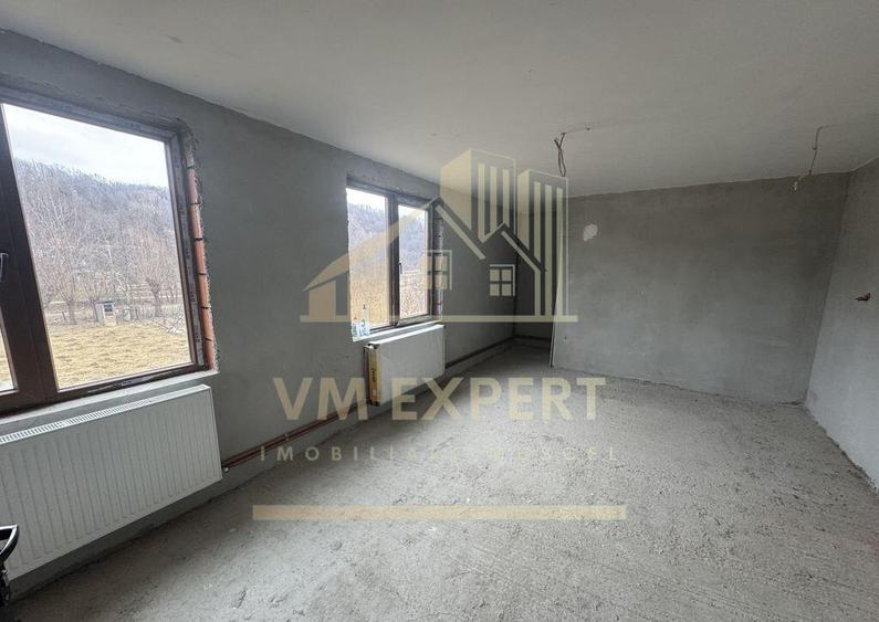 VILA 7 CAMERE TEREN 1654 MP BUGHEA DE JOS ARGES - 12