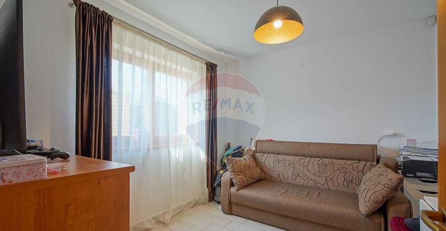 Casa Premium cu Design Elegant ?i Intimitate, in Carti... - 11