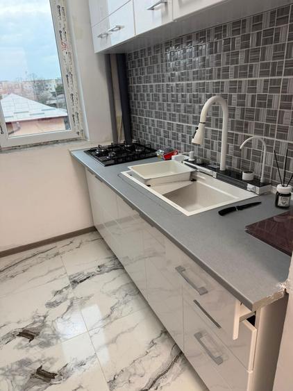 Vand apartament rosiori de vede - 7