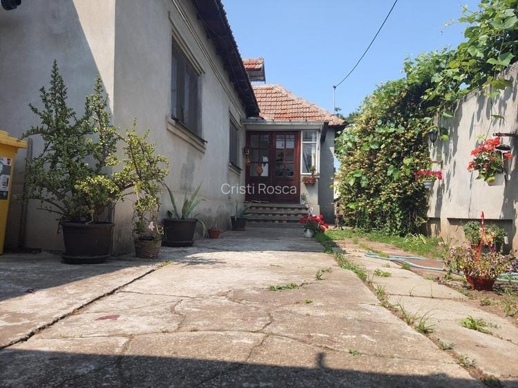 Casa spatioasa si luminoasa  Km 5 - Str. Pandurului | 3 camere  teren 235 MP