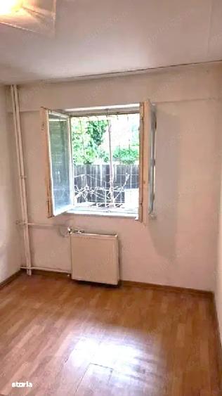 Vand garsoniera strada Patria, zona Boul rosu, Arad - 2
