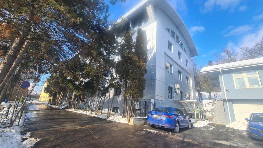 Complex multifunctional deosebit - perfect pentru hotel, clinica, invatamant - 1