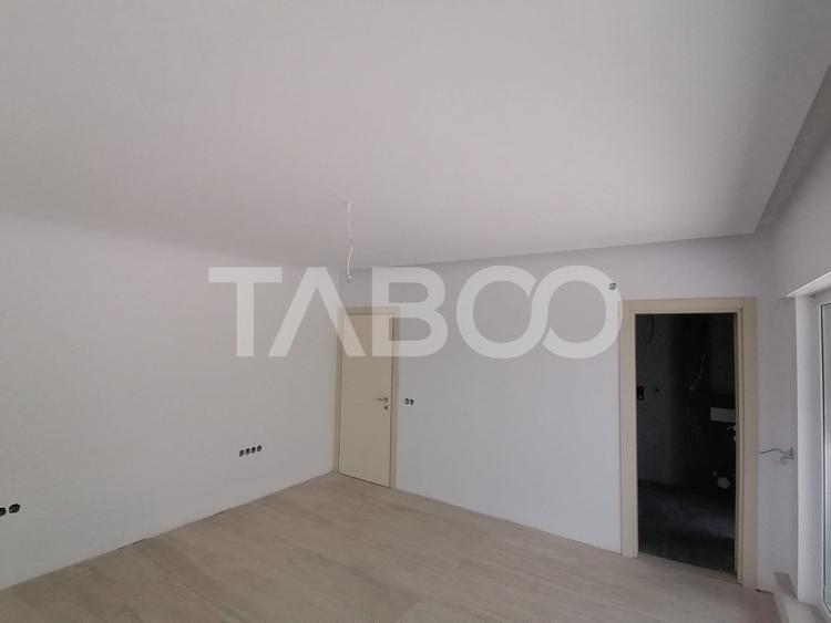 Casa moderna de inchiriat 5 camere cu teren si piscina Cisnadie - 16