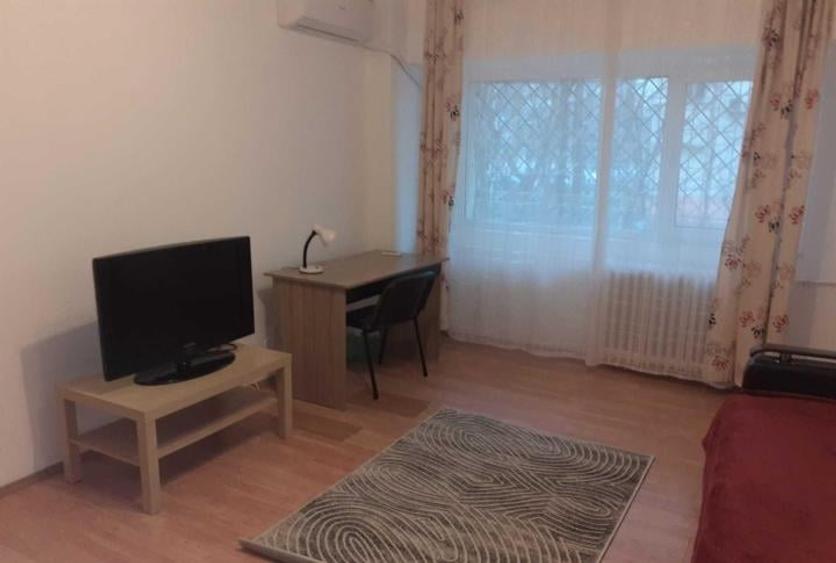 Muncii |Vatra Luminoasa |Garsoniera Mobilata Utilata /3 Minute Metrou/ - 3