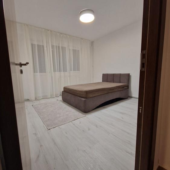 De vanzare sau Inchiriez apartament 3 camere decomandate cu centrala - 3