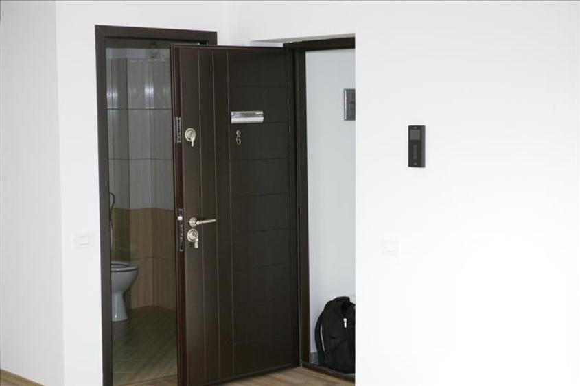 Cladire de birouri inchiriata, de vanzare, metrou Aurel Vlaicu - 24