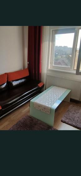 Garsoniera Tractorul- langa Coresi Mall - 1