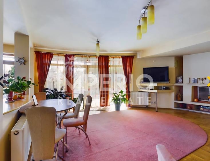 Vand casa individuala in cartierul Andrei Muresanu – ideala pentru doua familii! - 2