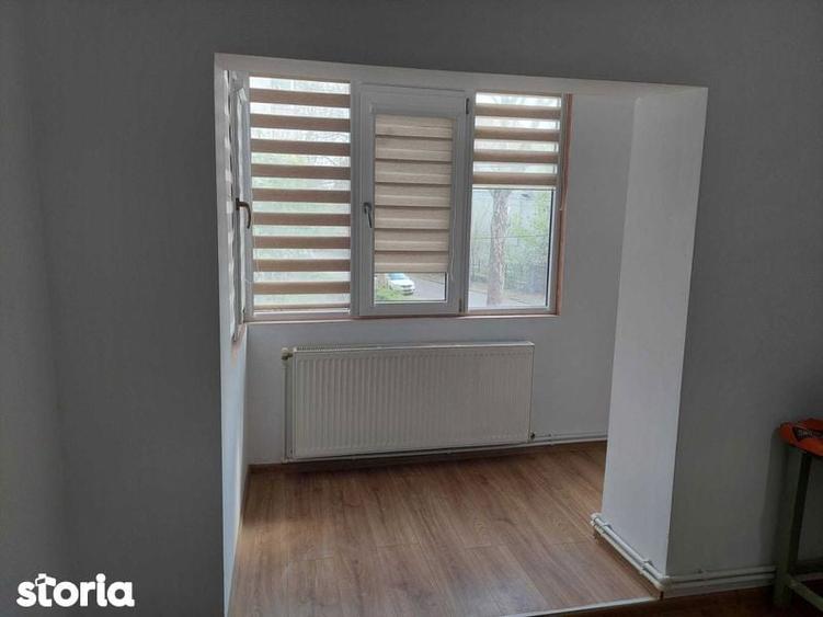 Propritar,vand garsoniera in Braila,et.1,zona bariera pret 41000 - 5