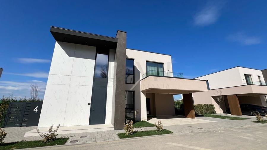 REV2004667 Vile de Lux l Pipera - 1