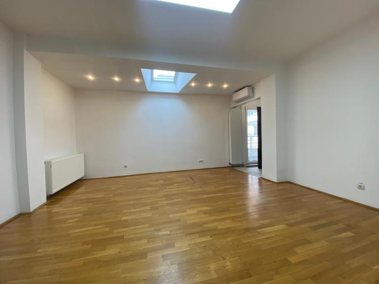 Great duplex penthouse apartment for rent-Residential/Office - 9