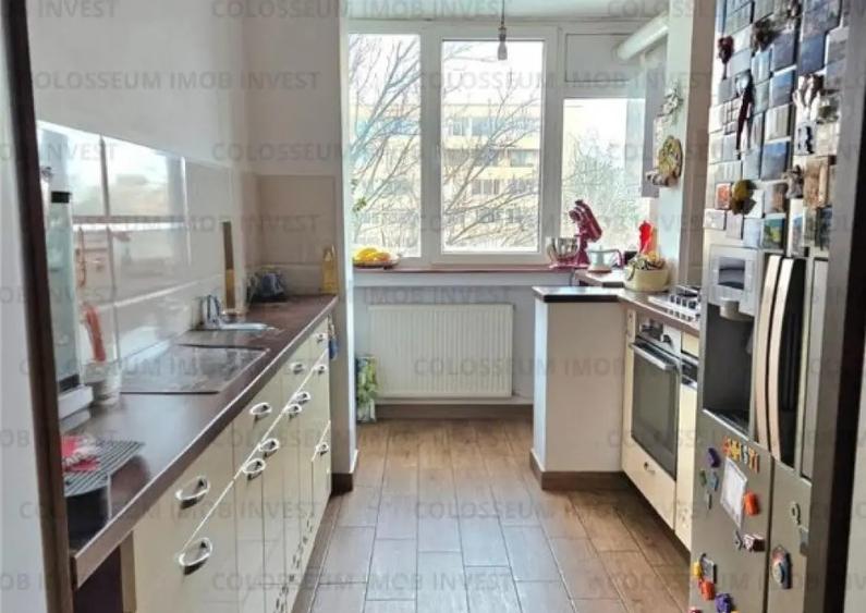 Apartament 3 camere - zona Garii- Victoriei - 16