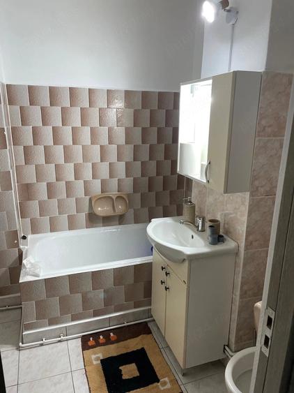 Apartament cu 2 camere decomandat în Hipodrom 4