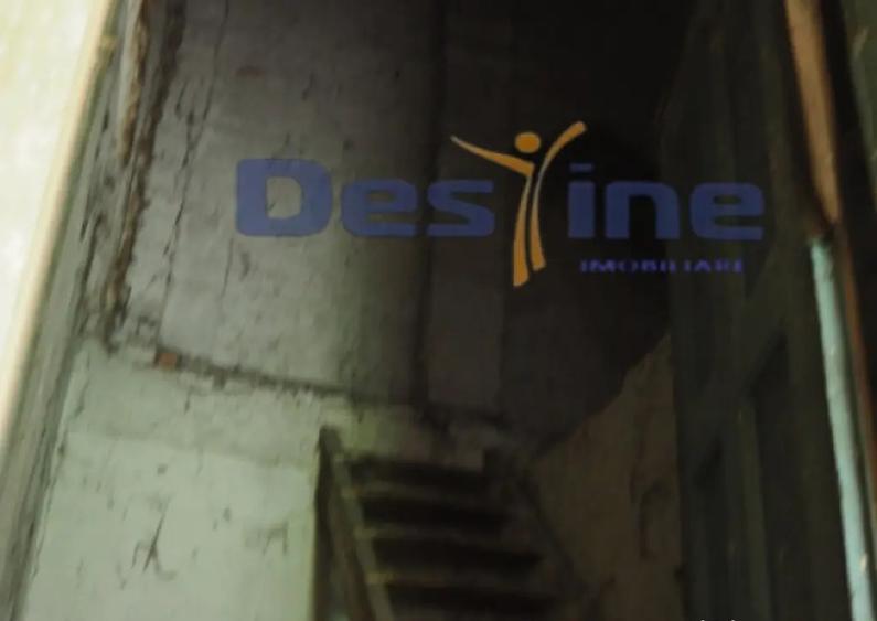 VAND CASA IN CENTRUL VECHI,DEJ,CURTE COMUNA,DE RENOVAT - 8