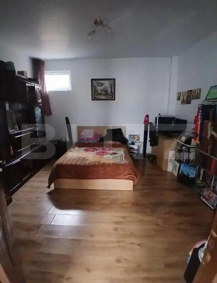 Casa cu 2 camere, 112 mp, 720 teren, zona Micro I - 1