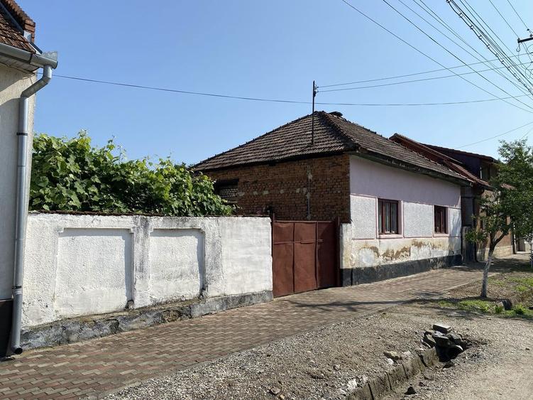 Casa cu 2 Cf In Faget Partea Romaneasca Eftime Murgu 26 - 2