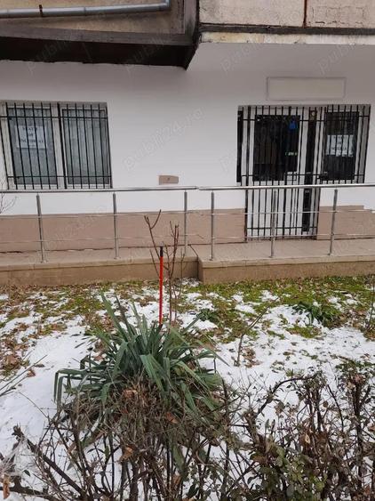 Inchiriez Vand spa?iu comercial - 1