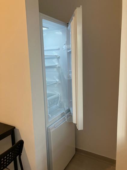 Inchiriere 2 camere,Victoriei-Banu Manta,2/10, decomandat,renovat,mobilat,600€ - 6