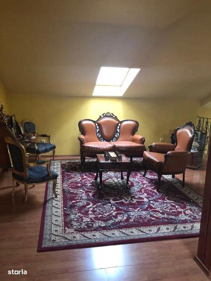 Casa spa?ioasa cu 8 camere, in apropiere de facilita?i - 6