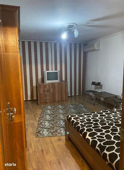 Garsoniera 13 Septembrie Antiaeriana - 1