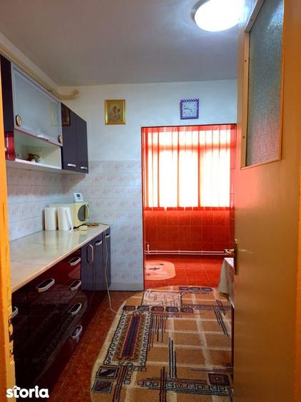 3 camere Mioveni / T.uri , Decomandat / Centrala, Amplasament DEOSEBIT - 14