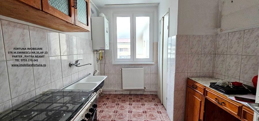 Apartament 2 camere dcomandate in zona Precista - zona Independentei - 1