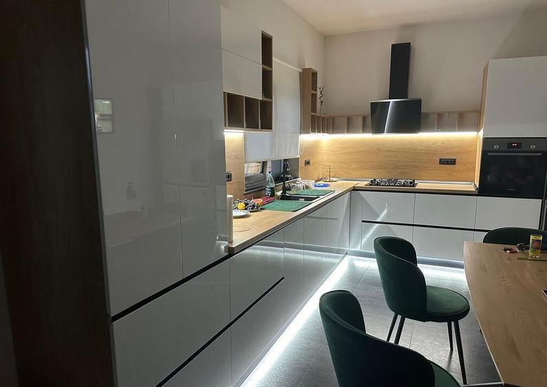 CASA PARTER+ETAJ ,VALU LUI TRAIAN, ZONA CENTRALA - 9