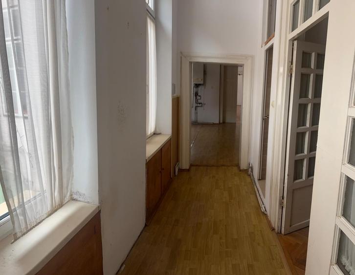 Apartament 3 camere, Poarta Schei - 7