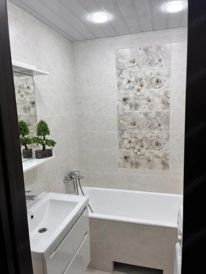 Inchiriem apartament de 3 camere zona 1 Decembrie - 6