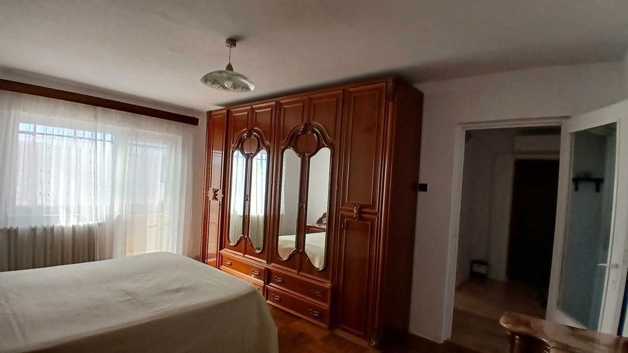 Apartament 3 camere Centru - 2