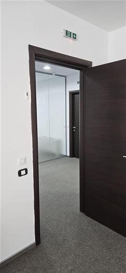 Inchirieri spatii de birouri - pasaj Baneasa de la 132 mp - 42