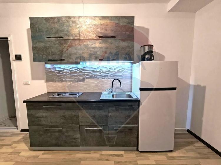 Apartament cu 3 camere de inchiriat in zona Km 5 - 6