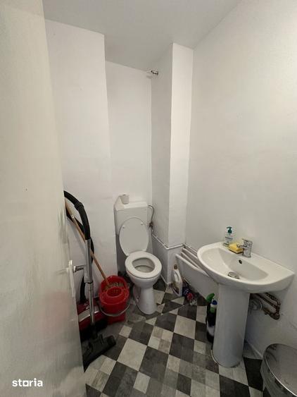 Apartament de 4 camere de vanzare, etaj 3 - 7