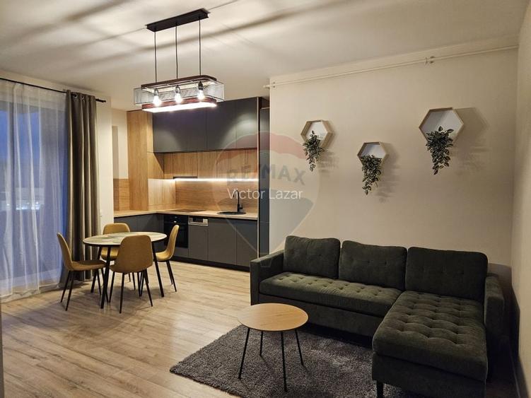 De vanzare apartament 2 camere, finisat si utilat complet De vanzare apartament 2 camere, finisat si utilat complet