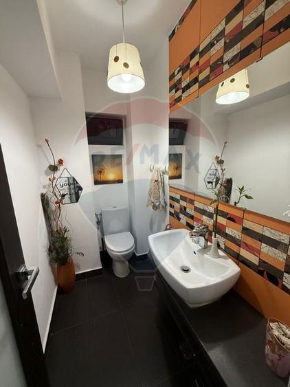 Apartament cu 4 camere de inchiriat in zona Ultracentral - 6