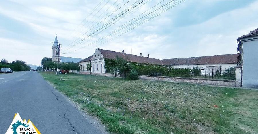 Casa traditionala din caramida de 534 mp cu 4 camere in Neudorf - 1
