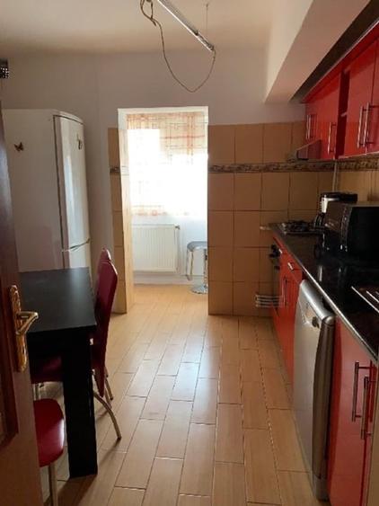 Apartament  2 camere Slobozia zona centrala mobilat complet - 4