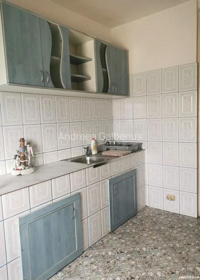 Apartament 3 camere, etaj 3, decomandat, bilateral cu 2 balcoane