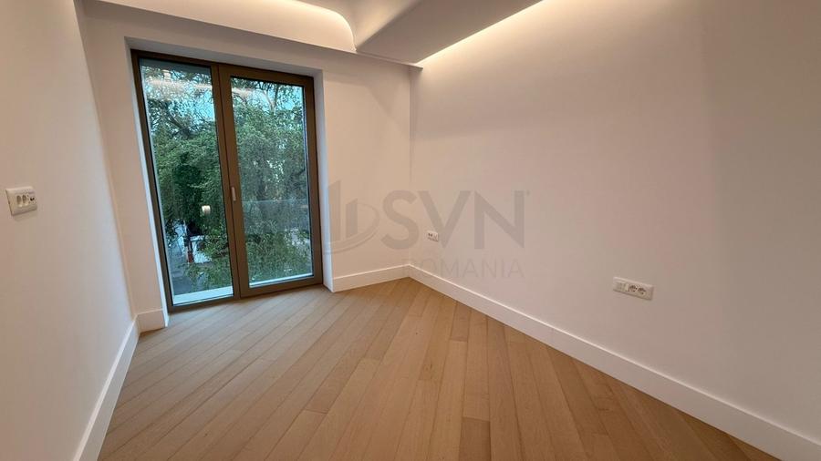 Apartament cu 3 camere decomandat în Iancu Nicolae