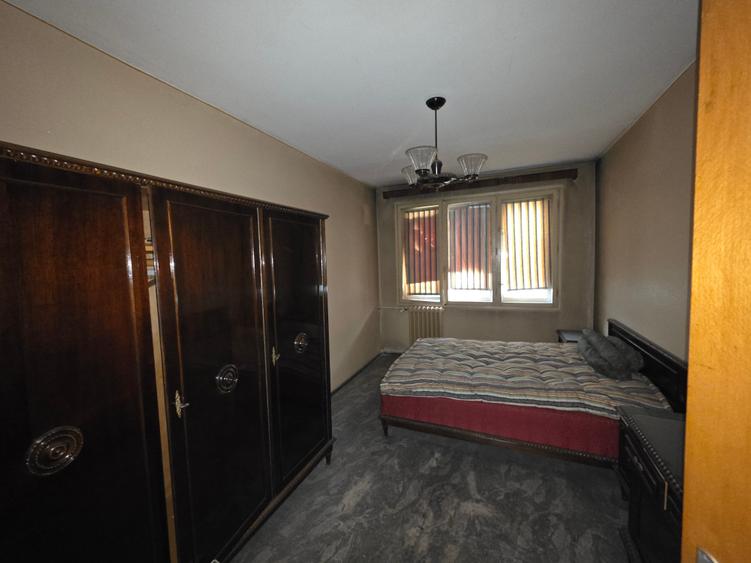 Apartament cu 2 camere decomandat în Tineretului