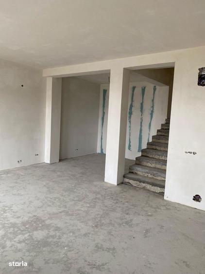 Apartament tip casa, 3 camere pe 2 nivele, gradina privata plus garaj - 3