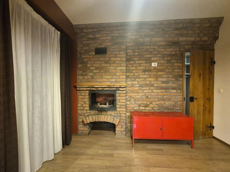 Bloc nou, sectiune mare, apartament 3 camere cu semineu, terasă mare si garaj - 8