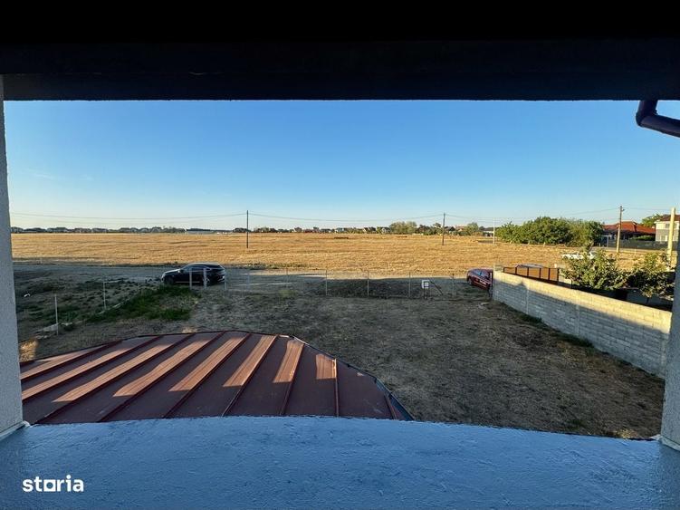 Casă cu 4 camere cu Teren 652 Mp în Nojorid